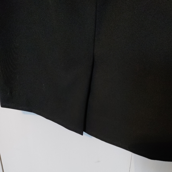 The Limited Black Collection skirt - Picture 4 of 6